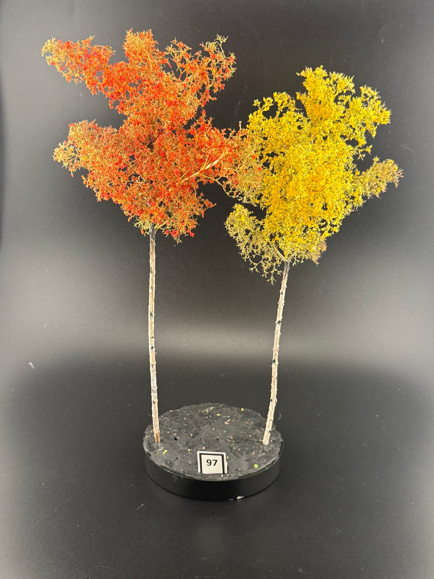 HO SCALE Realistic Birch Trees (Pair)  9" #97
