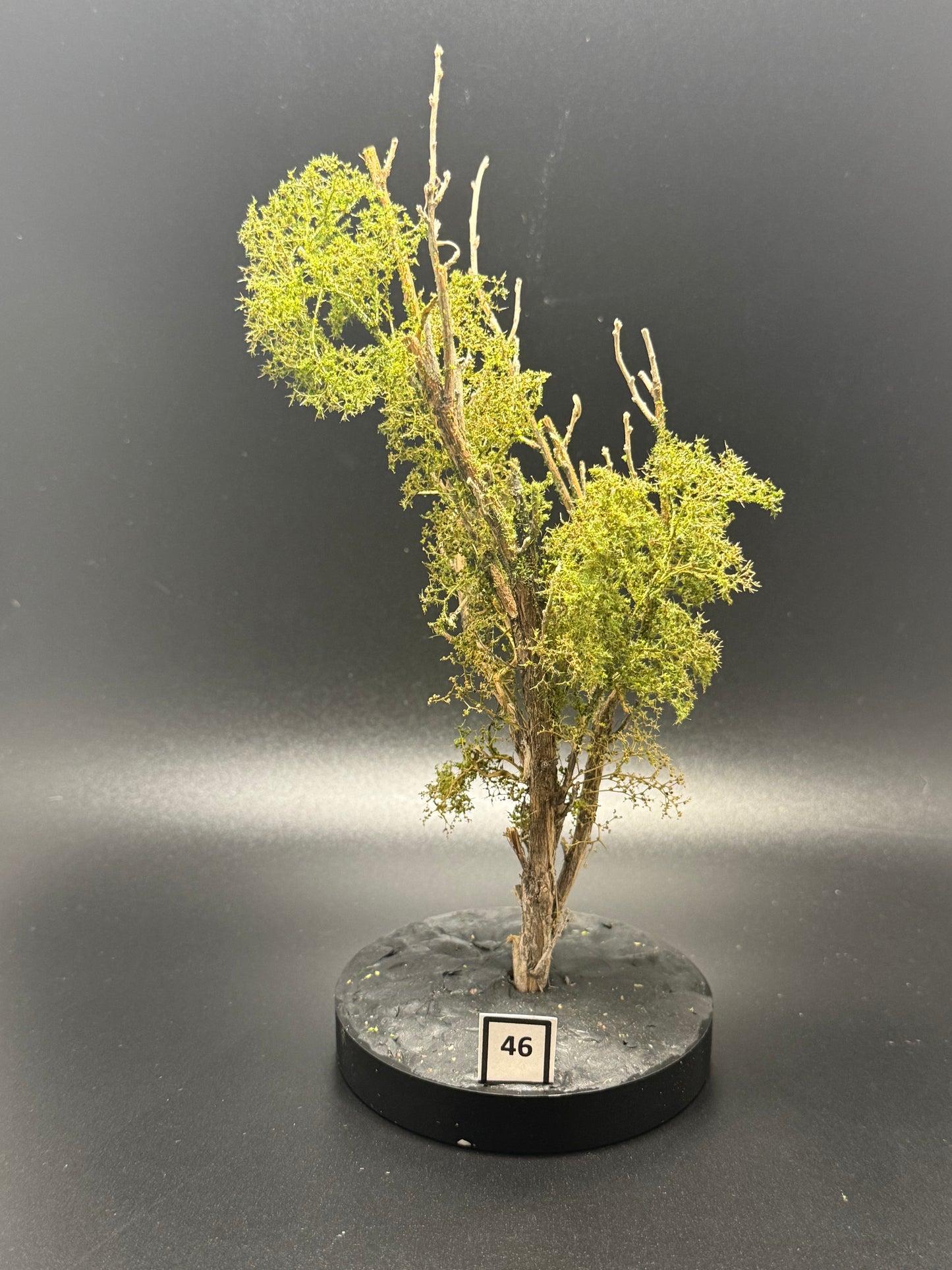 HO/N SCALE Realistic Green Tree 7" #46