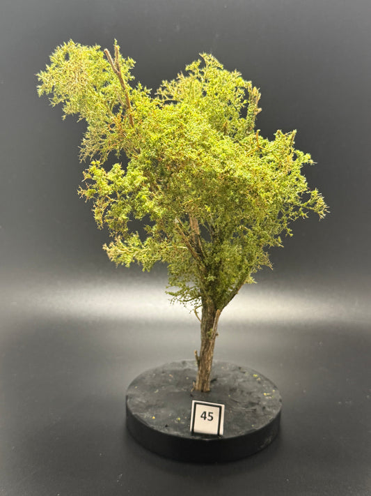 HO/N SCALE Realistic Green Tree 7.5" #45